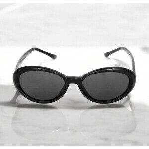 New Vintage women's 90s Mini Black oval sunglasses